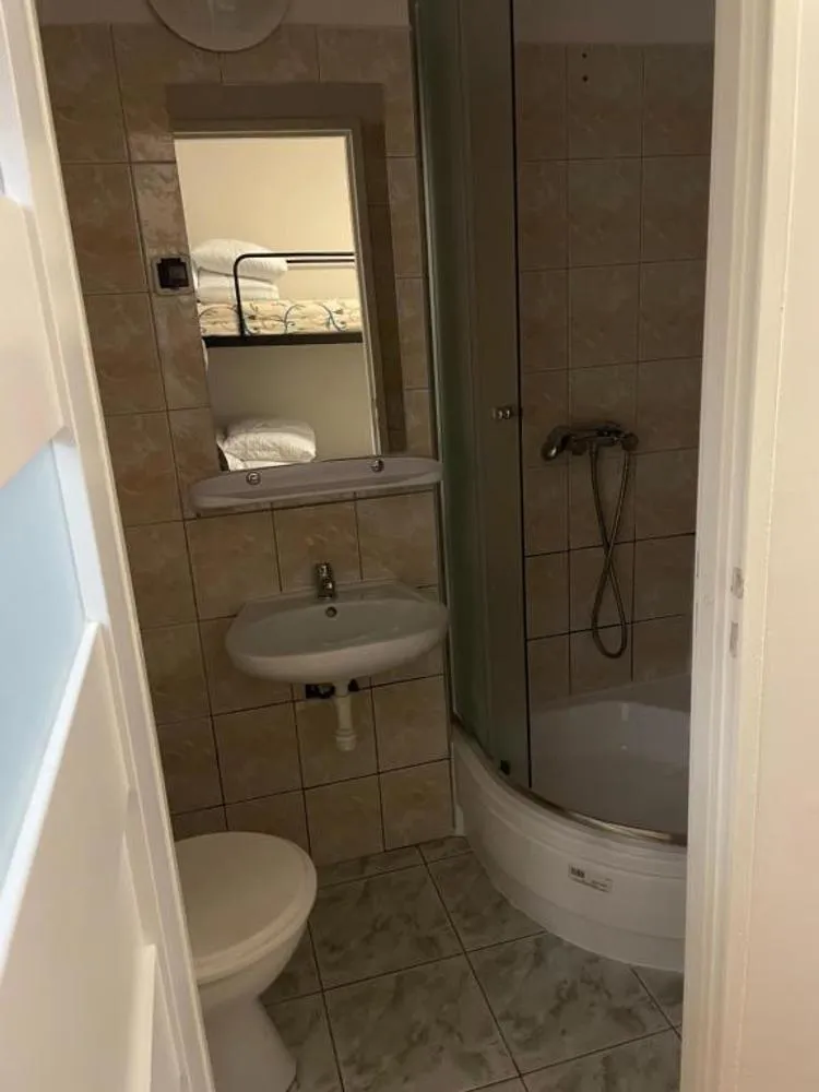 Family Room with Bathroom (3–4 guests) - Ośrodek Terimex Pogorzelica - Photo 3